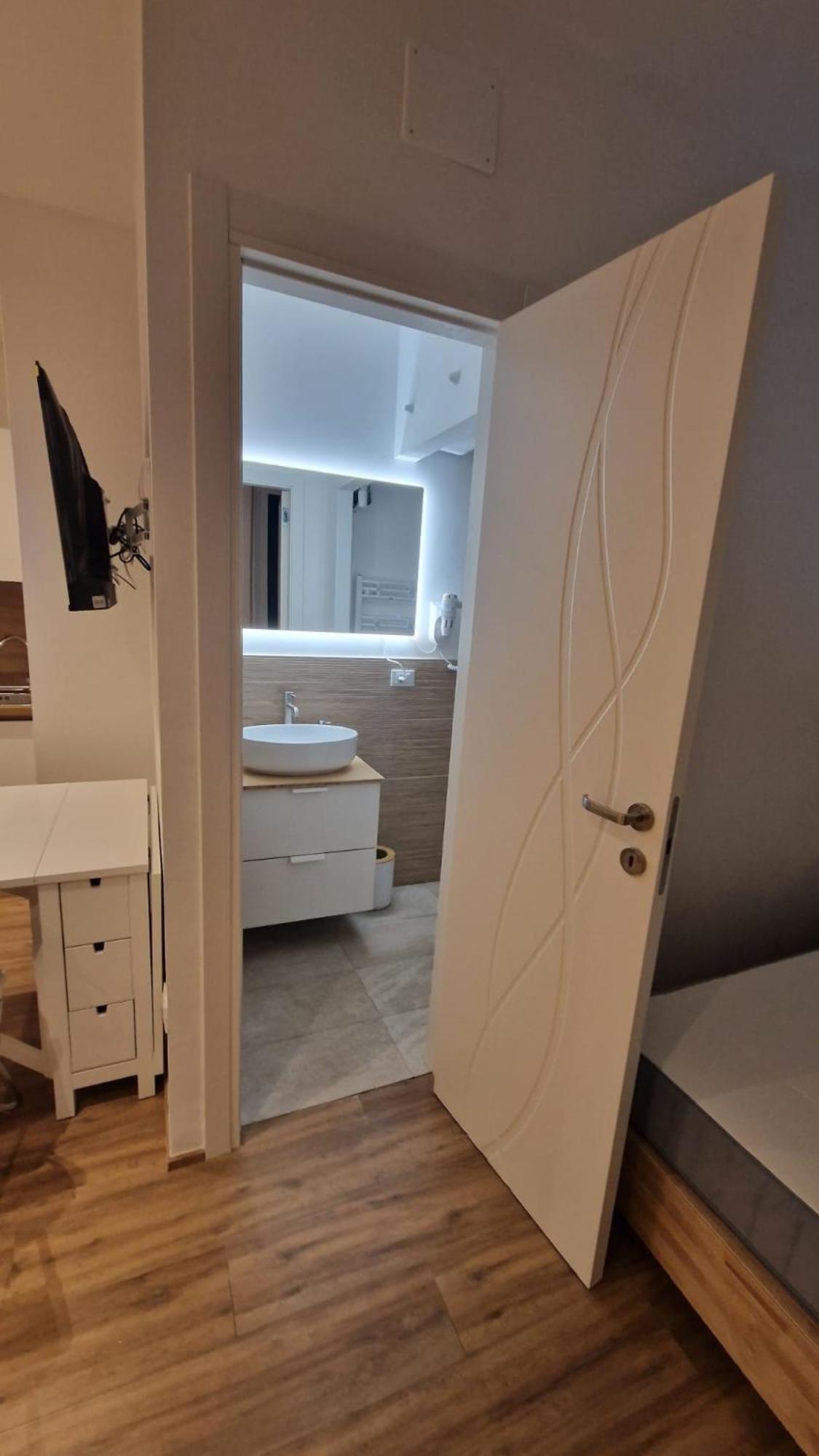 La Perla Di Ro Apartamento Savona Exterior foto